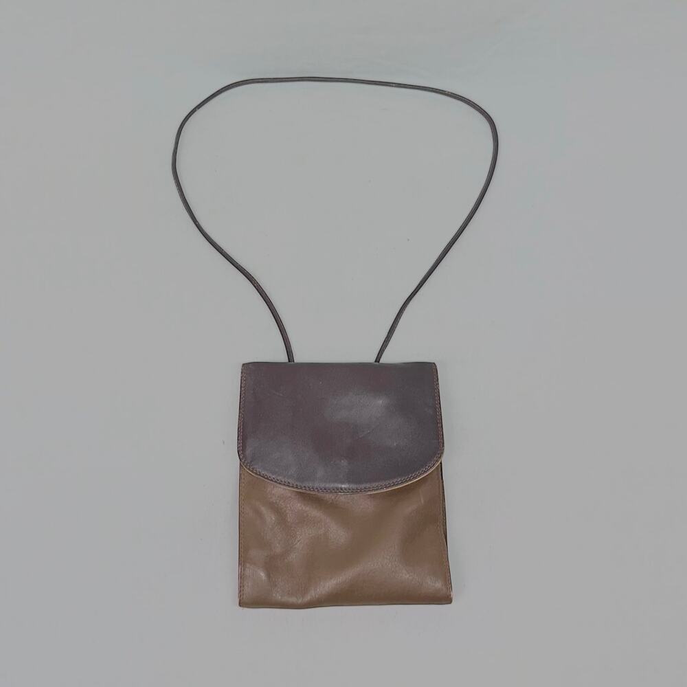 Vintage Tula Multi-Tone Brown Leather Crossbody Organizer Bag with Flap Closure